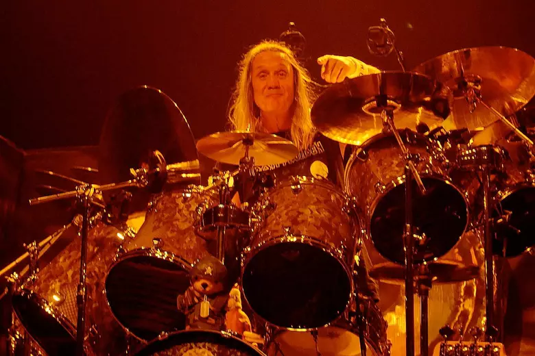 Iron Maiden: Nicko McBrain anuncia autobiografia